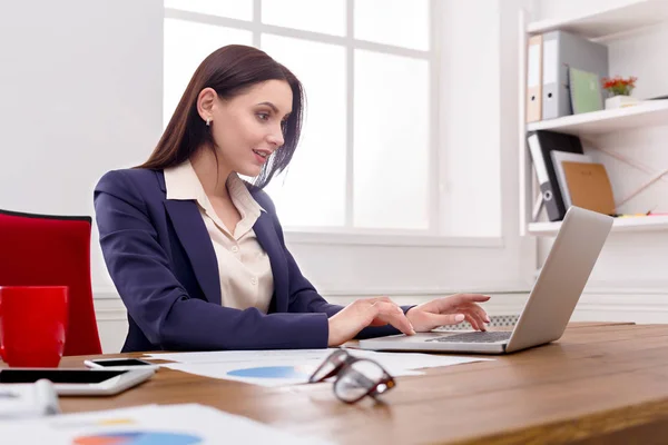 How to Change Ink in HP Printer? [Easy Steps Guide]